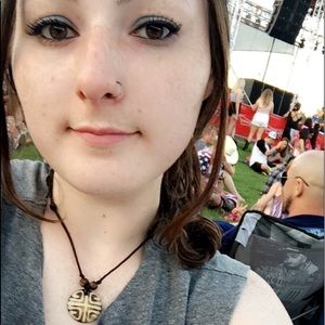 Meet your Posher, Brianna